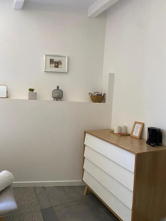 Mas Lafleur Bed & Breakfast Chateaurenard 3*,