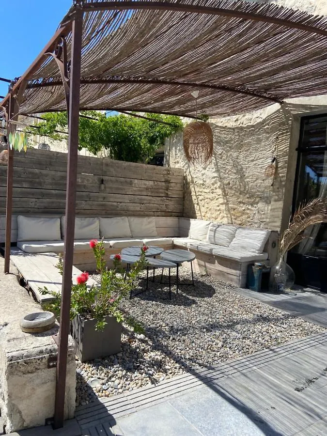 Mas Lafleur Bed & Breakfast Chateaurenard 3*,  France